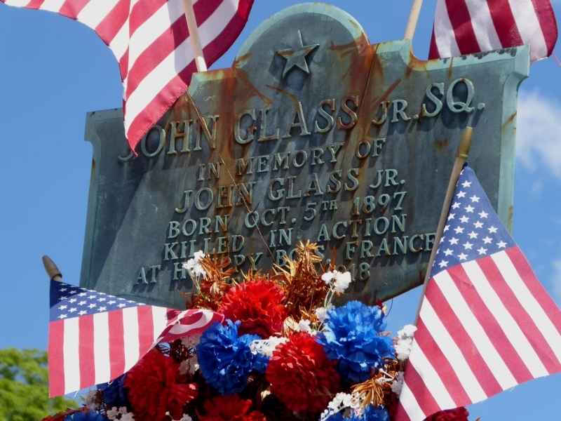 Middleboro's Everett Square is actually John Glass Square The